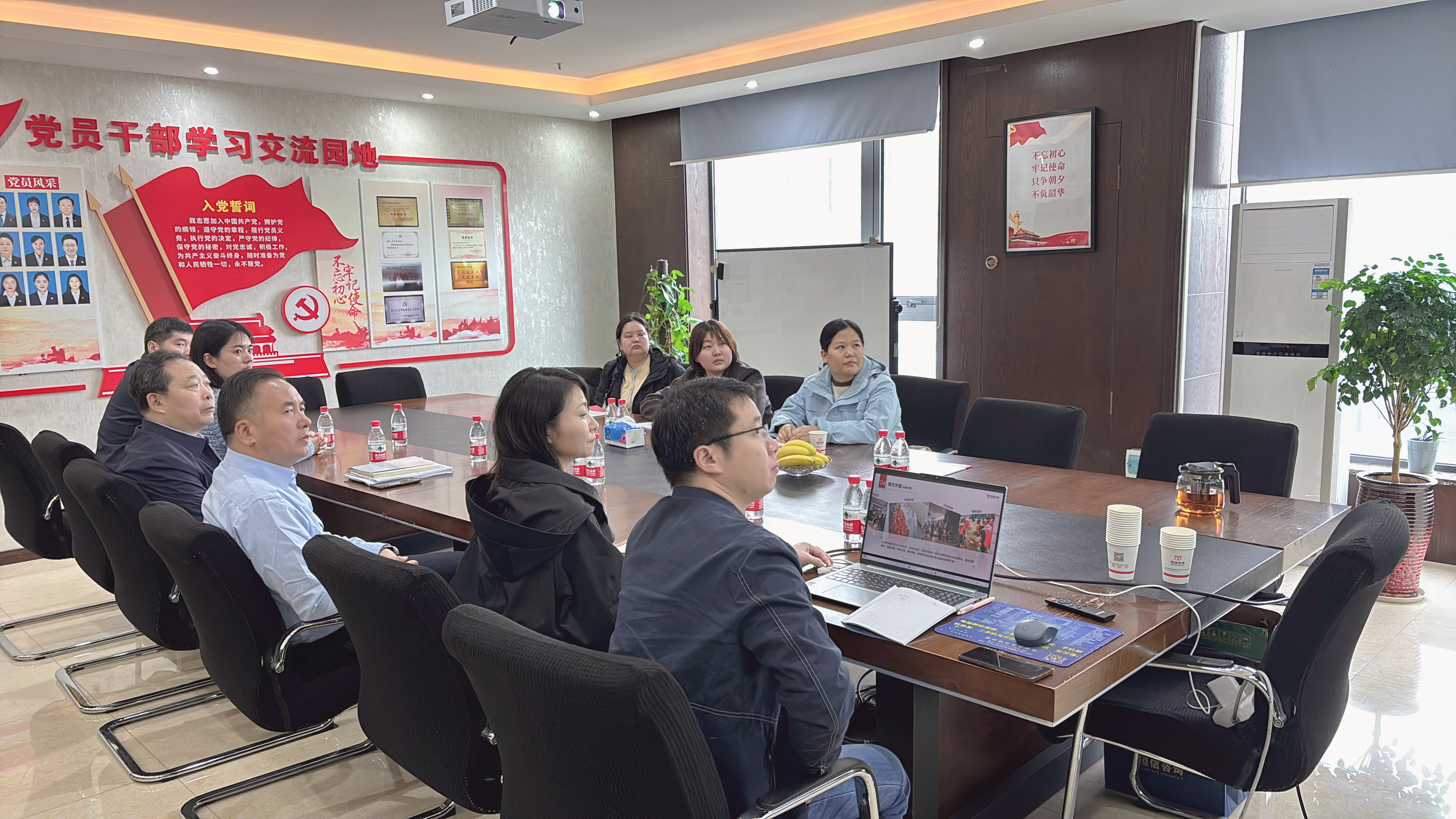深化合作，攜手共贏 | 熱烈歡迎洛陽軸承集團(tuán)股份有限公司考察團(tuán)蒞臨交流訪問